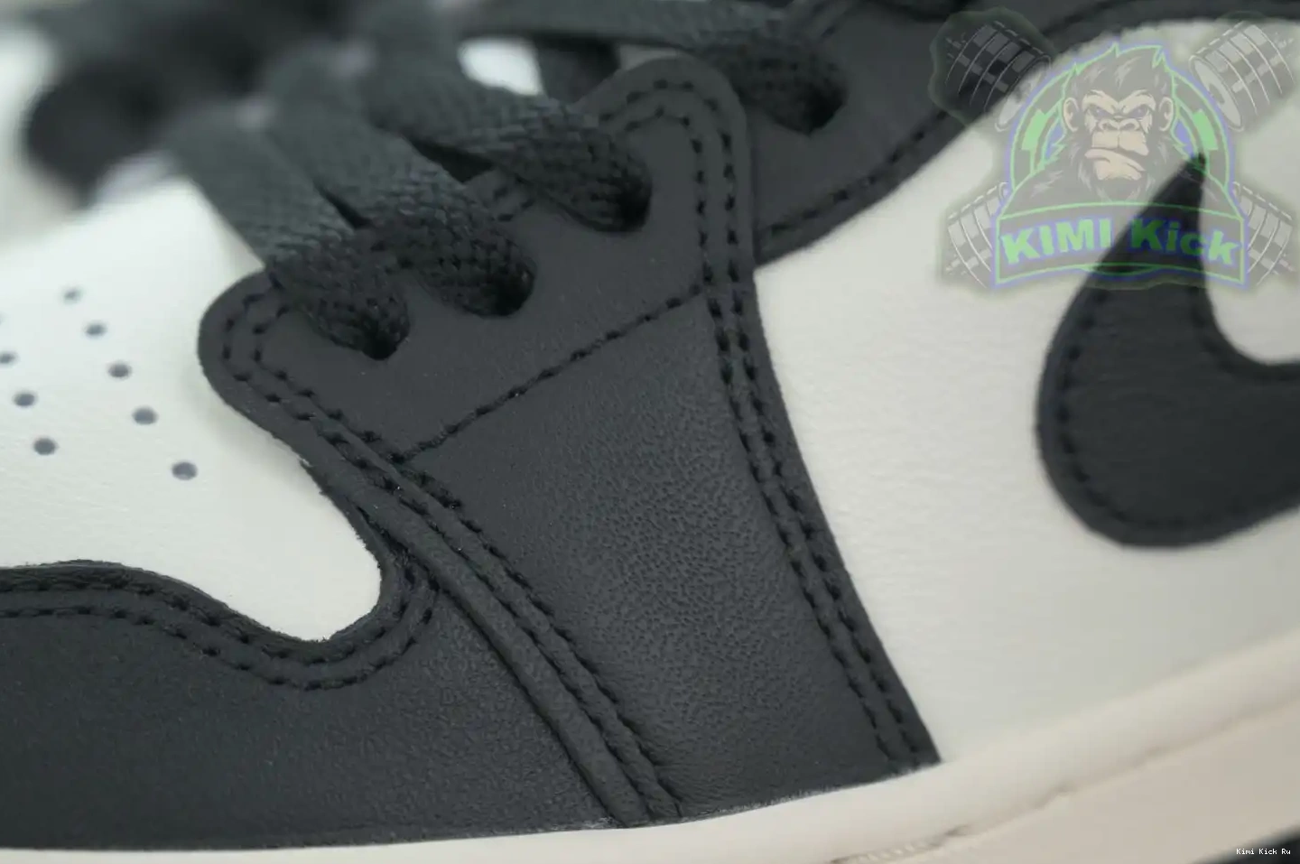 Air Jordan Low Kimikick Jordan OG  1 0809